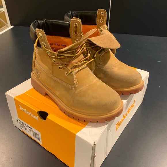 Men’s timberland boot, size 7 fits like size 8 - Picture 5 of 6